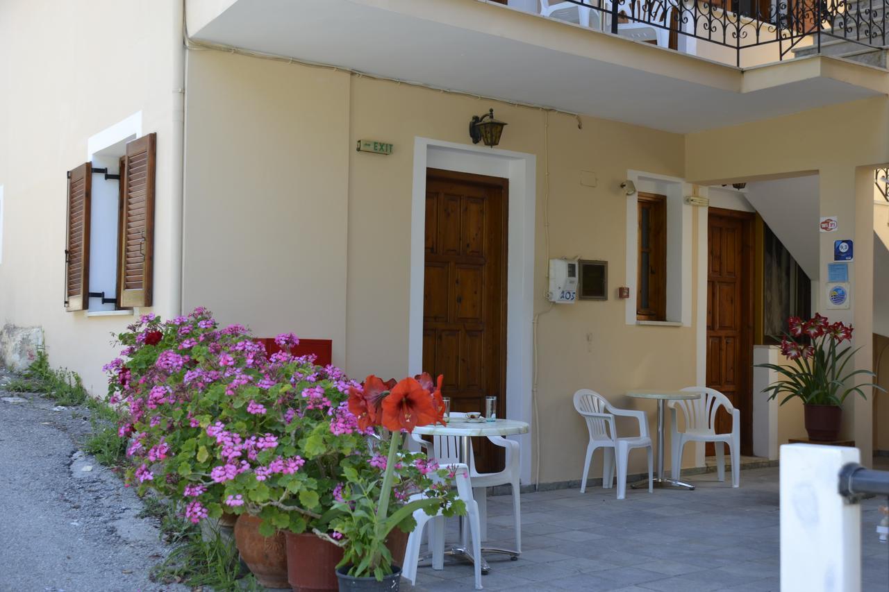 Geroulis Stefanos Studios Vasiliki Zewnętrze zdjęcie